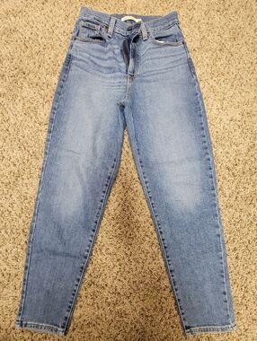 Levi's Light Blue Boyfriend Jeans